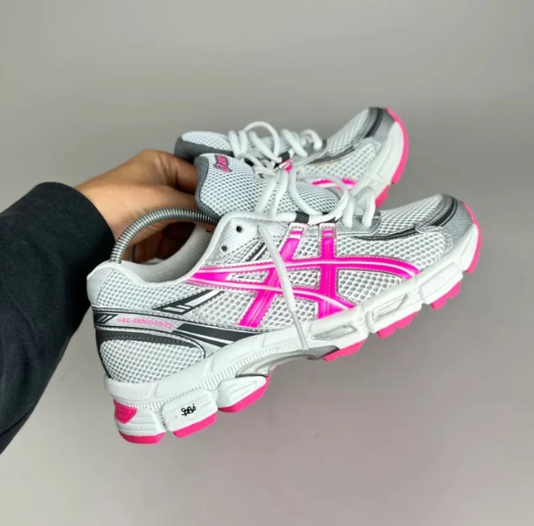 𝐀𝐒𝐓𝐑𝐀𝐋𝐄 𝐆𝐄𝐋 𝐀𝐔𝐑𝐎𝐑𝐀 𝐏𝐈𝐍𝐊 𝐏𝐄𝐀𝐑𝐋